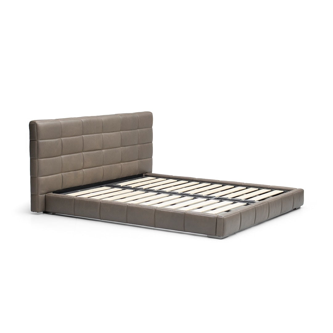 Lawrence Bed, a replica version of a luxury brand soft bed that showcases temperament