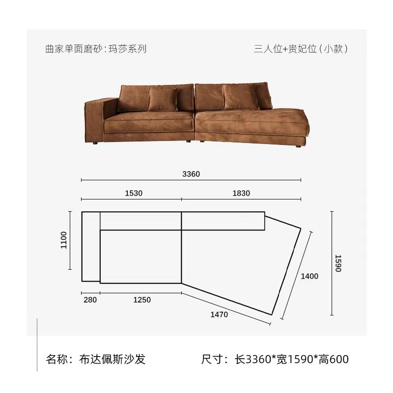 Budapest Sofa, the proud work of a major Italian brand, enduring for a long time