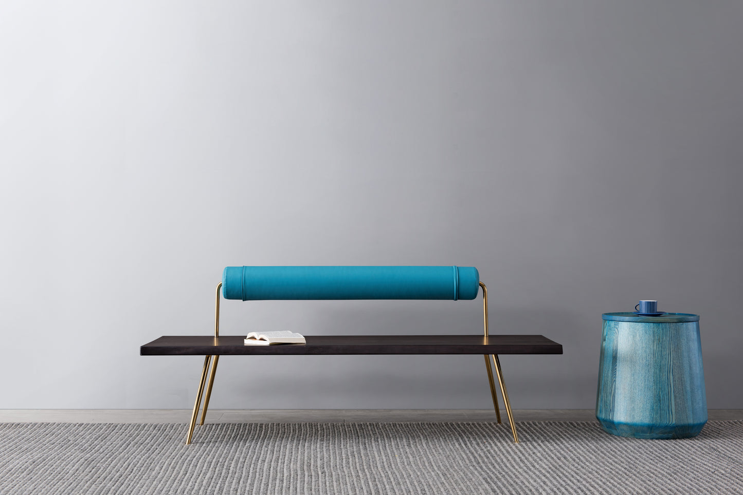 A light luxury style bench