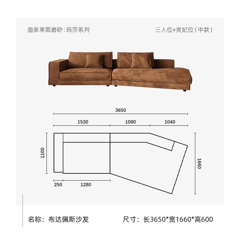 Budapest Sofa, the proud work of a major Italian brand, enduring for a long time
