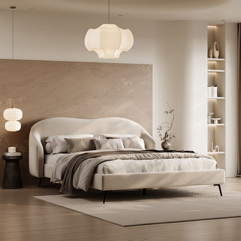 A warm soft bed suitable for cream style