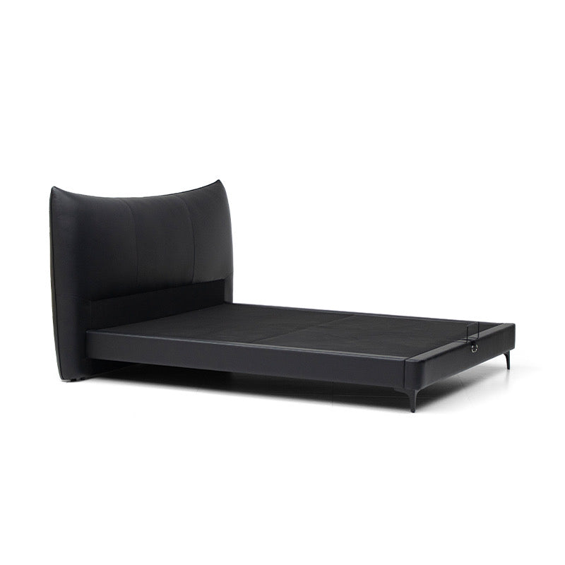A classic replica of Italian minimalist brand