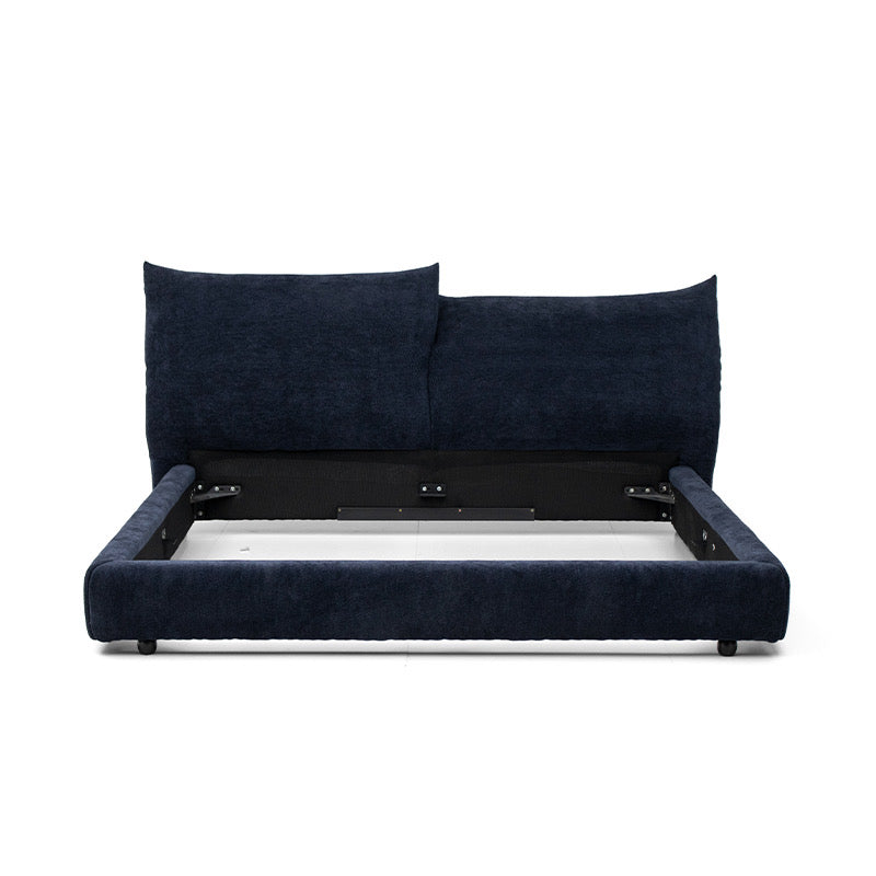 Stand by me Bed, a classic Italian minimalist bed