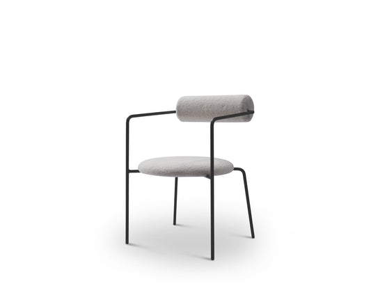 A minimalist and fashionable dining chair