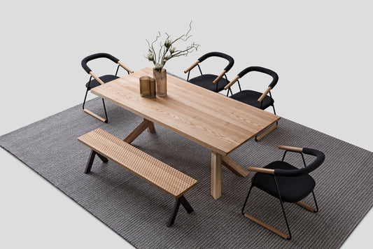 A simple, sturdy, and environmentally friendly bench