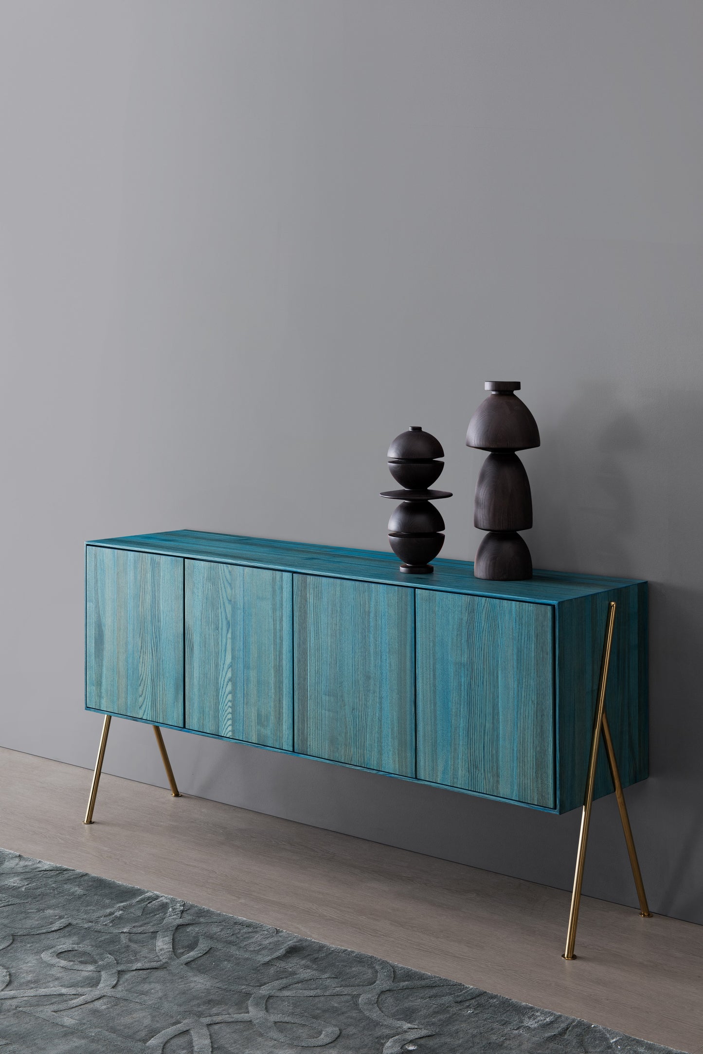 Minimalist and luxurious dining sideboard