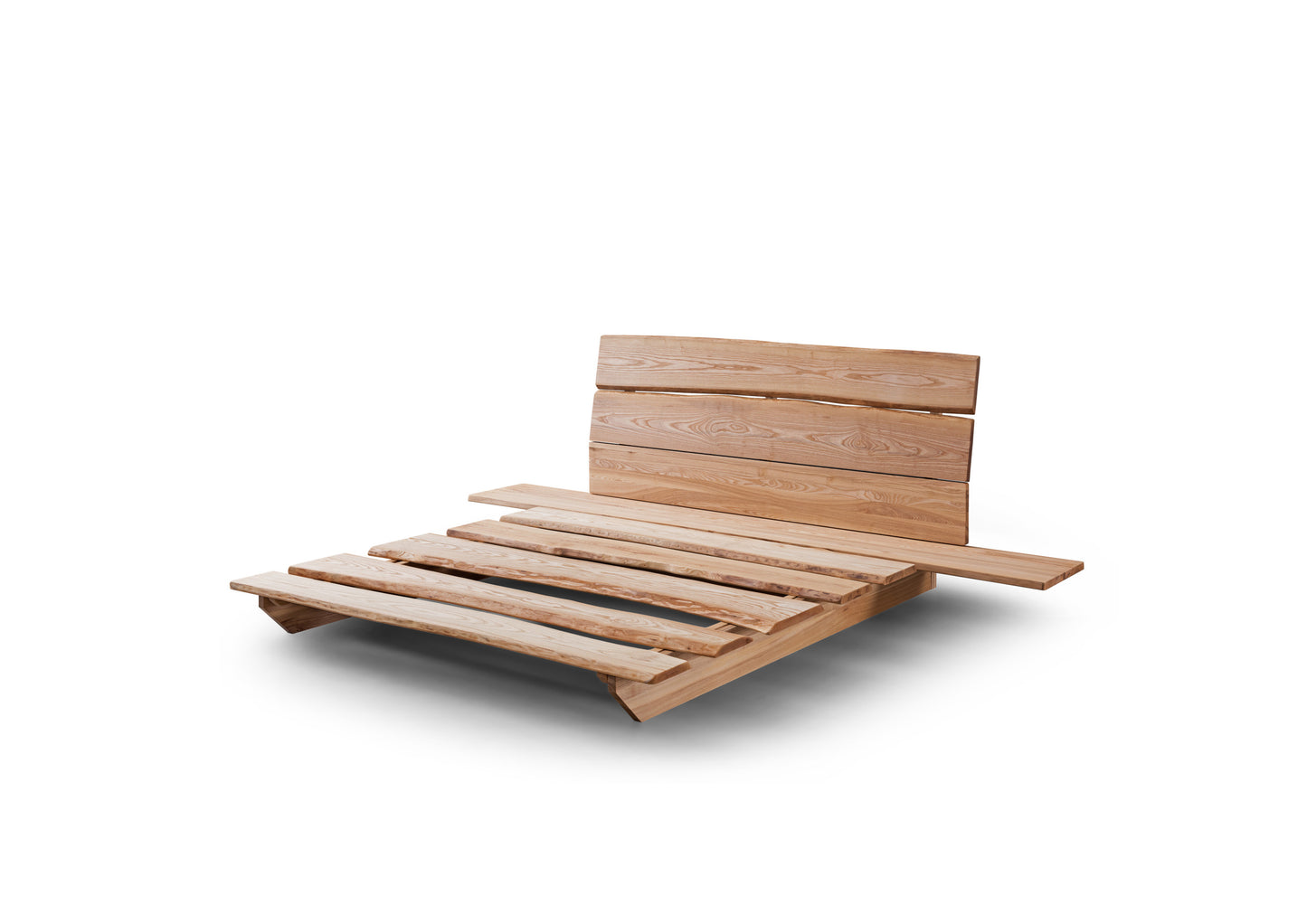 【Video】A bed made of pure solid wood